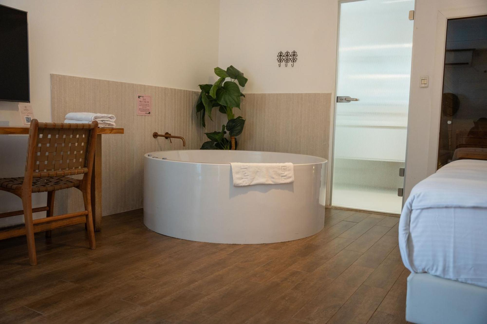 Estate Spa Boutique Hotel - Adults Only Rechovot Exterior foto